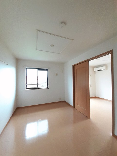 グレイス・ワイエム　Bの洋室