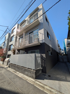 3階建てRC造マンション