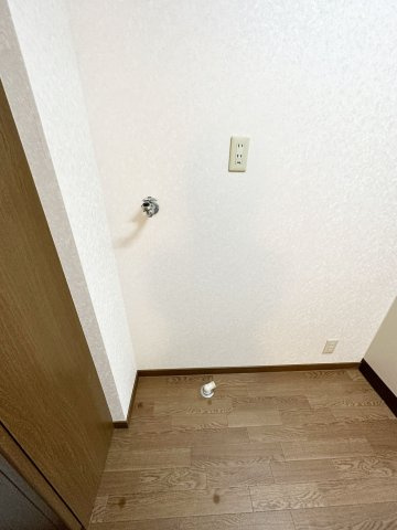 【設備】 | maison21 | 室内洗濯機置場