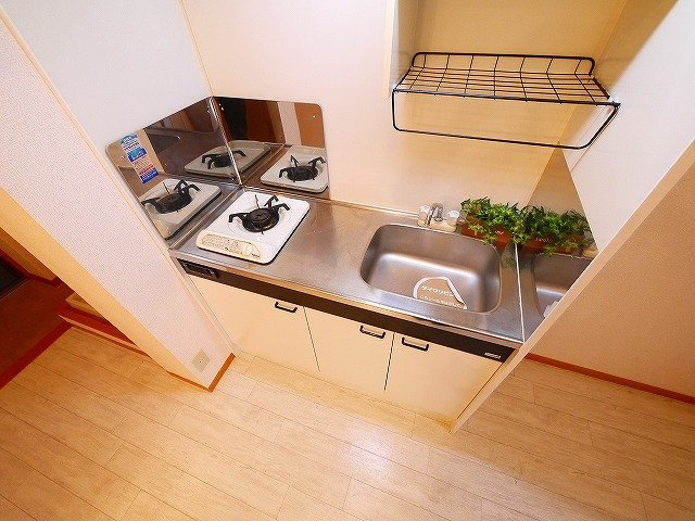 カラコレスのキッチン|キッチンでお料理をお楽しみください