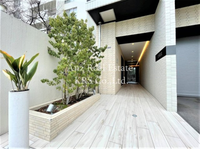 【エントランス】 | ａｌｅｘ Ｋｉｔａｈｏｒｉｅ（アレックスキタホリエ） | 緑の気持ちいいエントランス