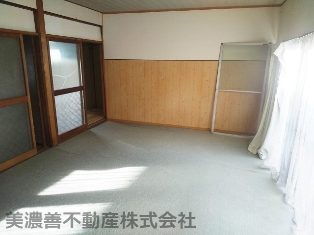 ６０２５３　岐阜市三田洞東戸建の内装