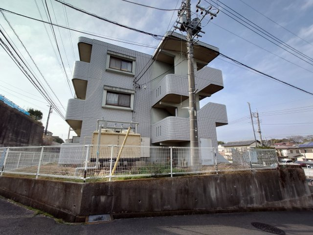 エビハラビルの外観