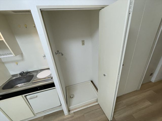 【設備】 | YKハイツ松の内 | 洗濯機置場