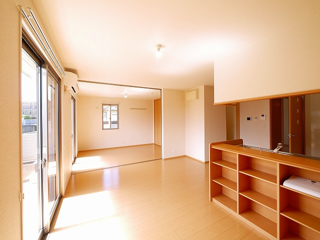 リザイア　Ｂ棟の居間・リビング