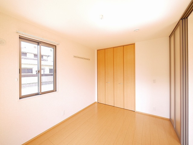 リザイア　Ｂ棟の洋室