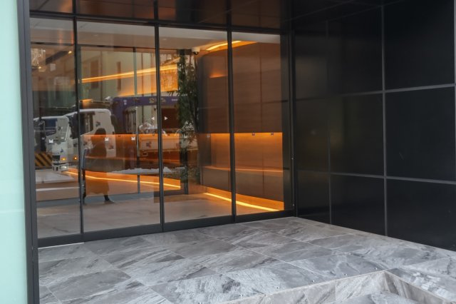 オープンレジデンシア THE MID MARKのエントランス|オープンレジデンシア THE MID MARK