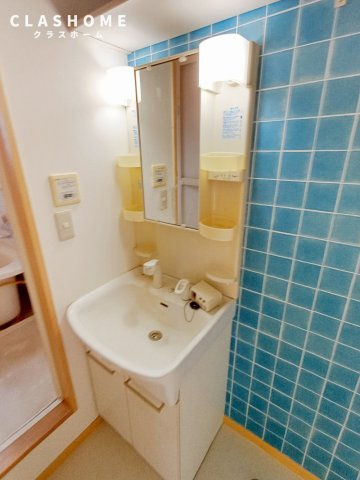 クレイドル住吉Bの洗面所