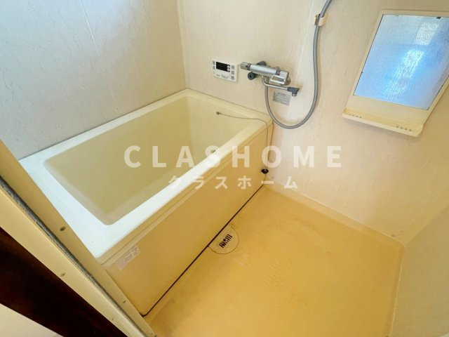 クレイドル住吉Bの浴室|同物件の別部屋になります。
