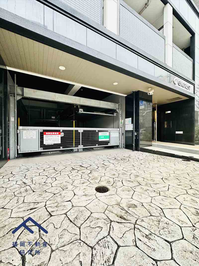 エンクレスト博多駅南Ⅱの駐車場