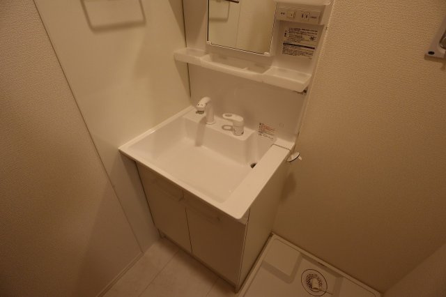 ミーツⅢの洗面所|明るい洗面所です