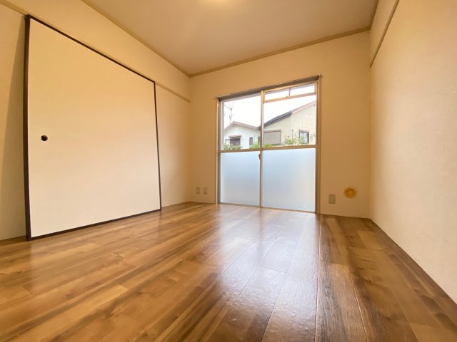 ヴィラナリー千代田9号棟の洋室|モデルルーム写真