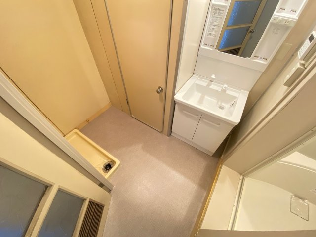 ヴィラナリー千代田9号棟の洗面所|モデルルーム写真