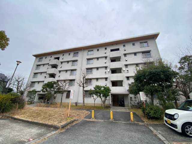 ヴィラナリー千代田9号棟の外観