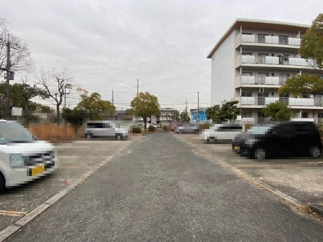 ヴィラナリー千代田9号棟の駐車場