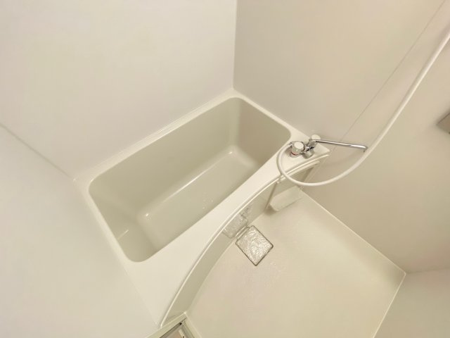 ヴィラナリー千代田9号棟の浴室|モデルルーム写真