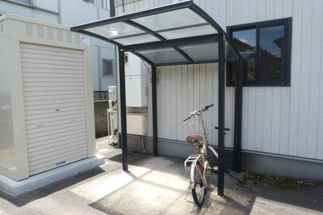 倉敷市粒浦のアパートのその他共用部分|自転車置き場