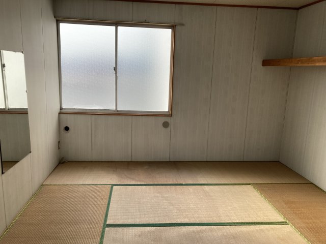 高堂2丁目テナントの内装