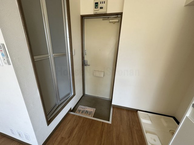 【玄関】 | シルバーウェーブコートⅠ