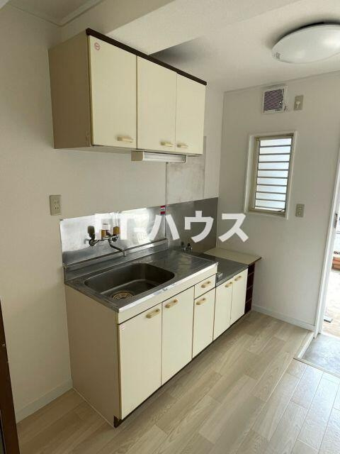 メゾンホワイトのキッチン