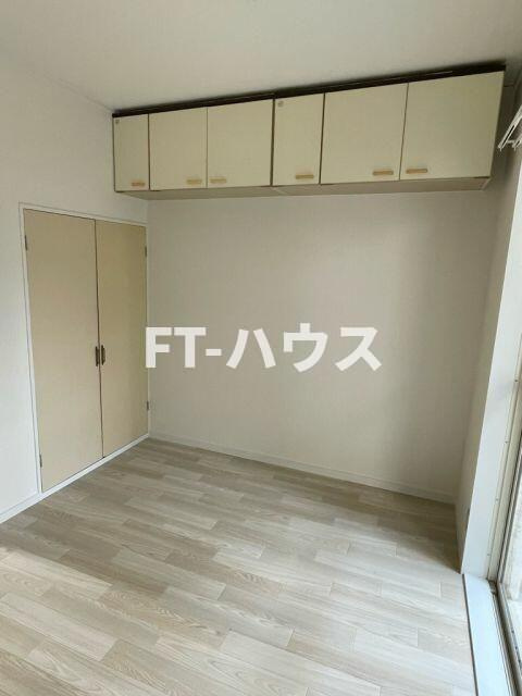 メゾンホワイトの寝室