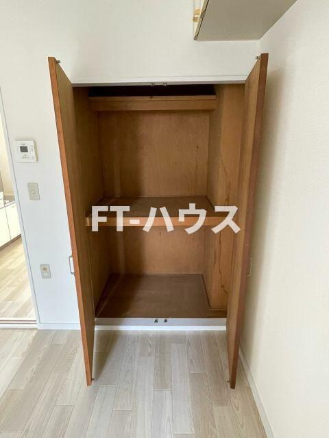 メゾンホワイトの収納