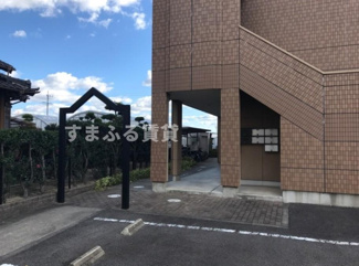 【駐車場】