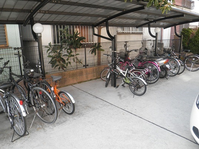 【駐車場】 | ボニータドイス | 駐輪場も有ります