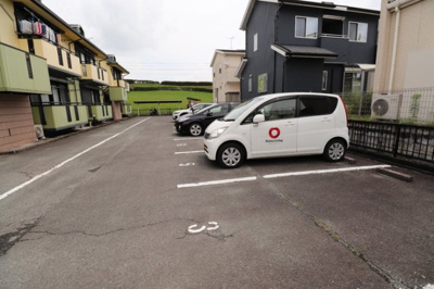 【駐車場】 | コーポ・アゼリア