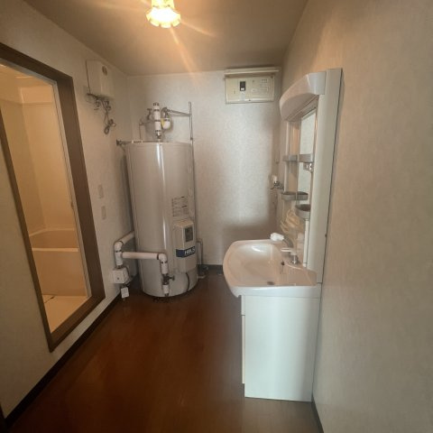 辻ビルの洗面所