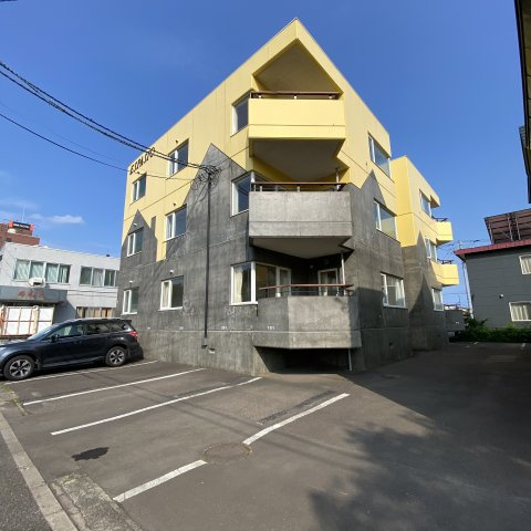 エスパシオの駐車場|駐車場です