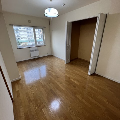 エスパシオの洋室|広々とした洋室です