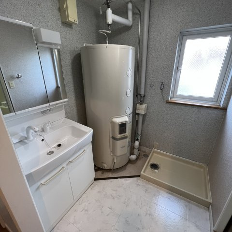 エスパシオの洗面所|脱衣スペースもあります