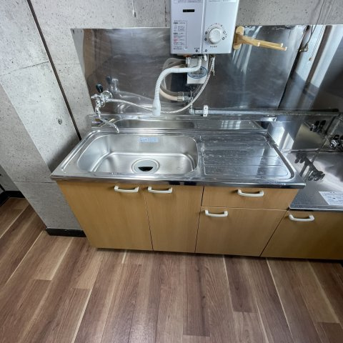 Ｙ１ビルのキッチン