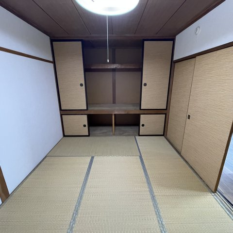 Ｙ１ビルの和室