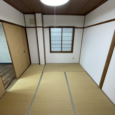 Ｙ１ビルの内装