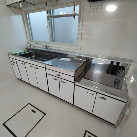 登別市新川町3丁目10-3戸建のキッチン