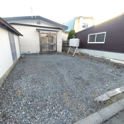 登別市新川町3丁目10-3戸建の外観