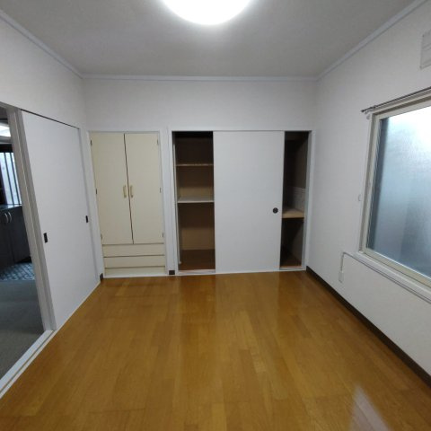 登別市新川町3丁目10-3戸建の居間・リビング