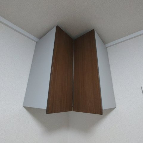 登別市新川町3丁目10-3戸建の収納