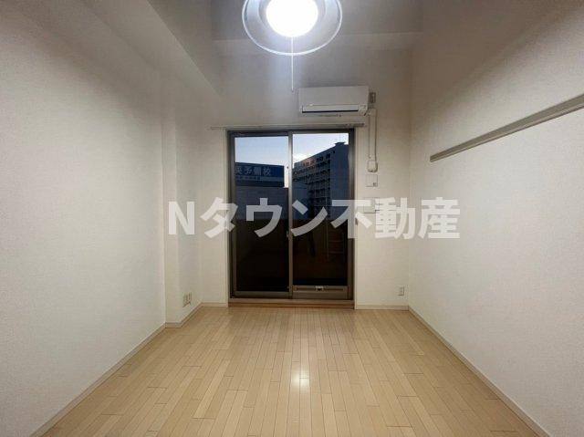 【居間・リビング】 | プレサンス千種駅前ネオステージ | ゆったり過ごせる居間です