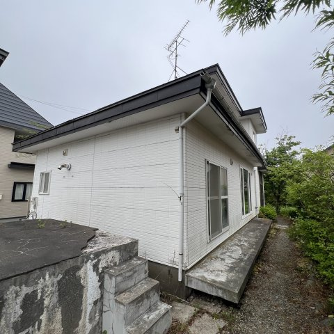 室蘭市八丁平2丁目34-8戸建