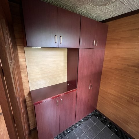 室蘭市八丁平2丁目34-8戸建の収納