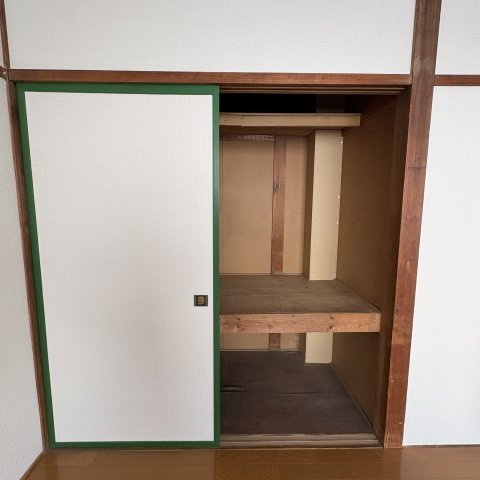 中島マンションの収納