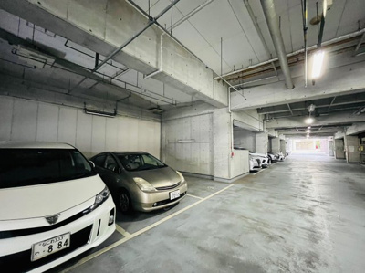 【駐車場】 | パークスクエア城東Ⅱ番館 | 駐車場です。空き状況は変動しますので都度ご確認ください！
