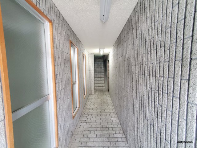 ヨロズマンション　仲介手数料無料のロビー