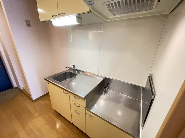 プレシアのキッチン