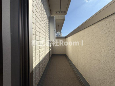 【バルコニー】 | 藤田町6丁目ヘーベルハウス東棟 | 暖かな日差しのふりそそぐバルコニー