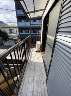 【バルコニー】