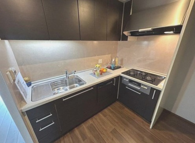 【キッチン】 | エイヴィスタワー西宮